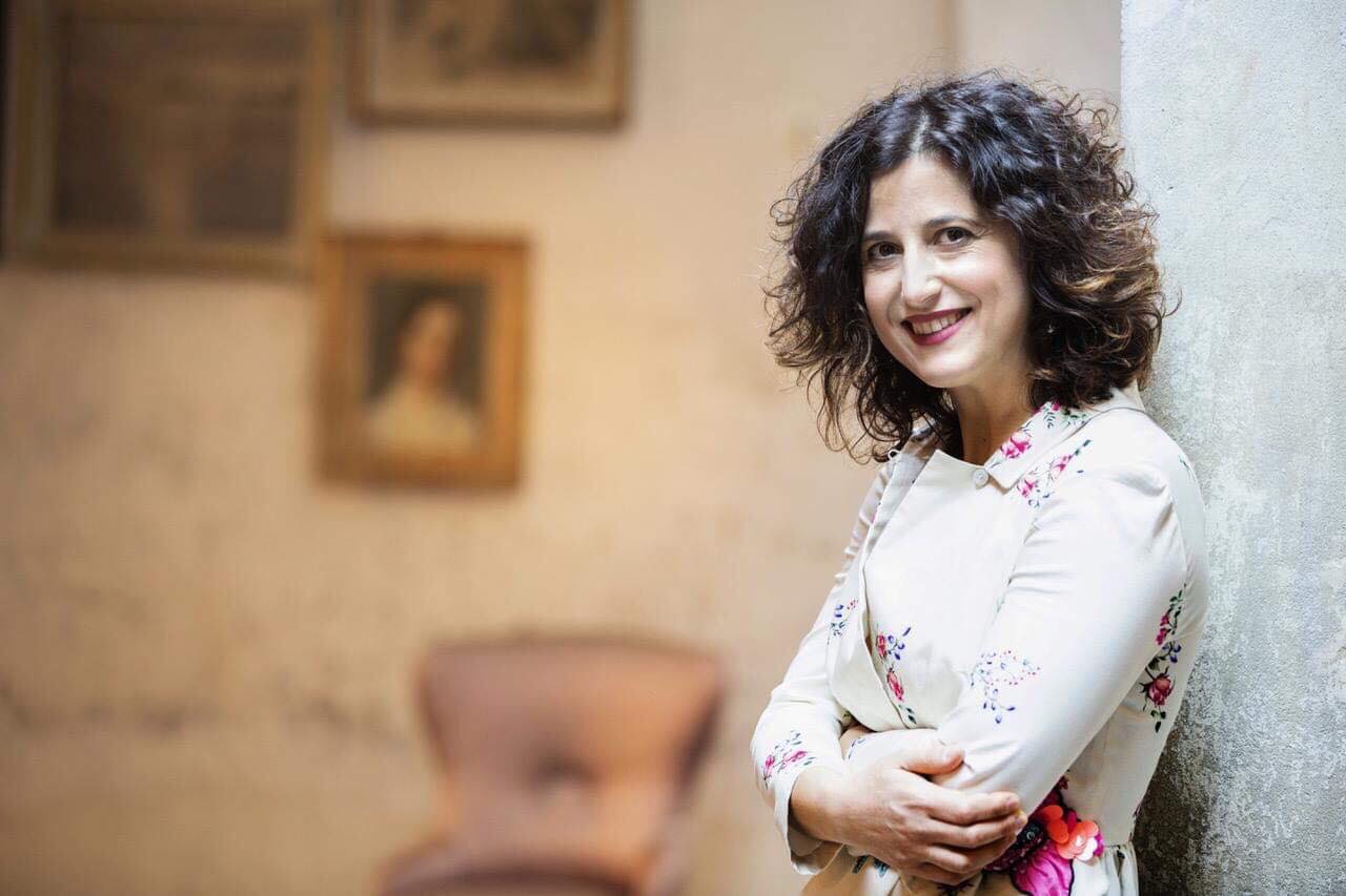Elvira Serra